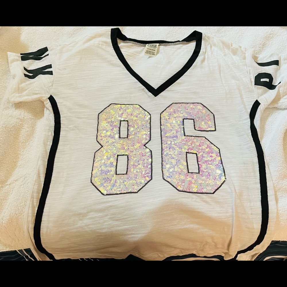 PINK tshirt with Sequins 86